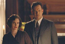 Tom hanks and Jennifer Jason Leigh in the movie 'The Road to Perdition'