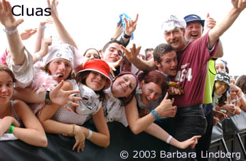 Witnness The crowd