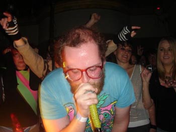 Dan Deacon Live